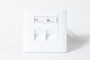 Фотография товара 'Spl 500021 Рамка 86х86 с лицевой панелью для 2 модулей Keystone, с суппортом'