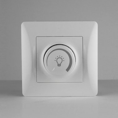 Фотография товара 'Spl 201151 Светорегулятор поворотный (диммер) для светодиодных ламп, 125-250V, 200W (белый)'