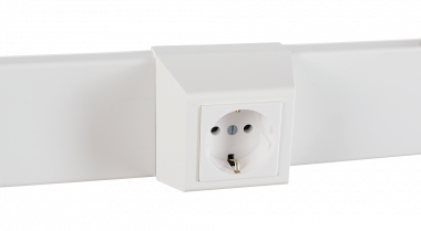 Фотография товара 'Spl 075007S Суппорт с рамкой 1 пост (45х45) на профиль для кабельного канала 75х20'