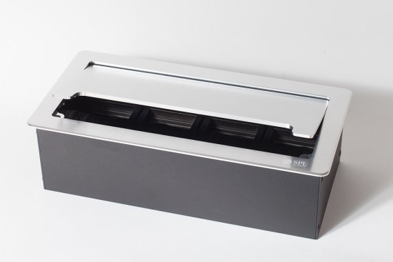 Фотография товара 'Spl 300012 Люк настольный на 4 поста (45х45), металл, серебро, IP20'