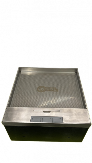 Фотография товара 'Spl 300023 Напольный люк на 6 постов (45х45) горизонтально'